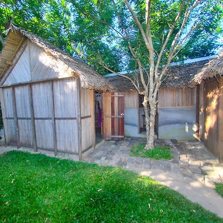 Chez Nath Bed & Breakfast Ile Sainte-Marie ภายนอก รูปภาพ