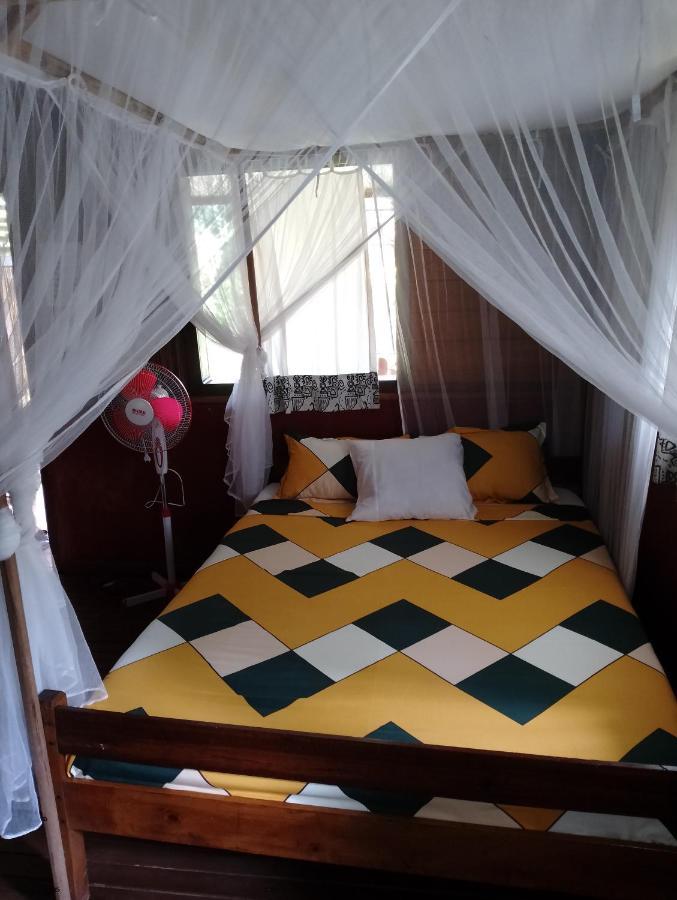 Chez Nath Bed & Breakfast Ile Sainte-Marie ภายนอก รูปภาพ